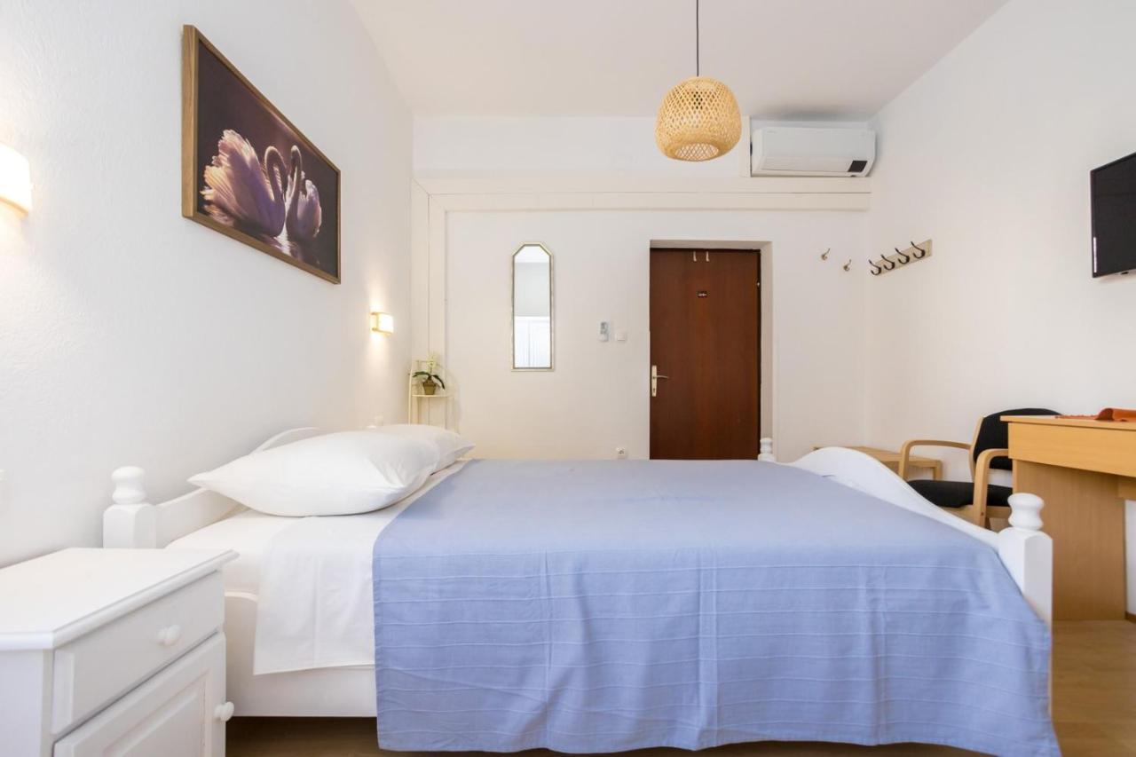 Dubasa B&B Vantacici Bagian luar foto