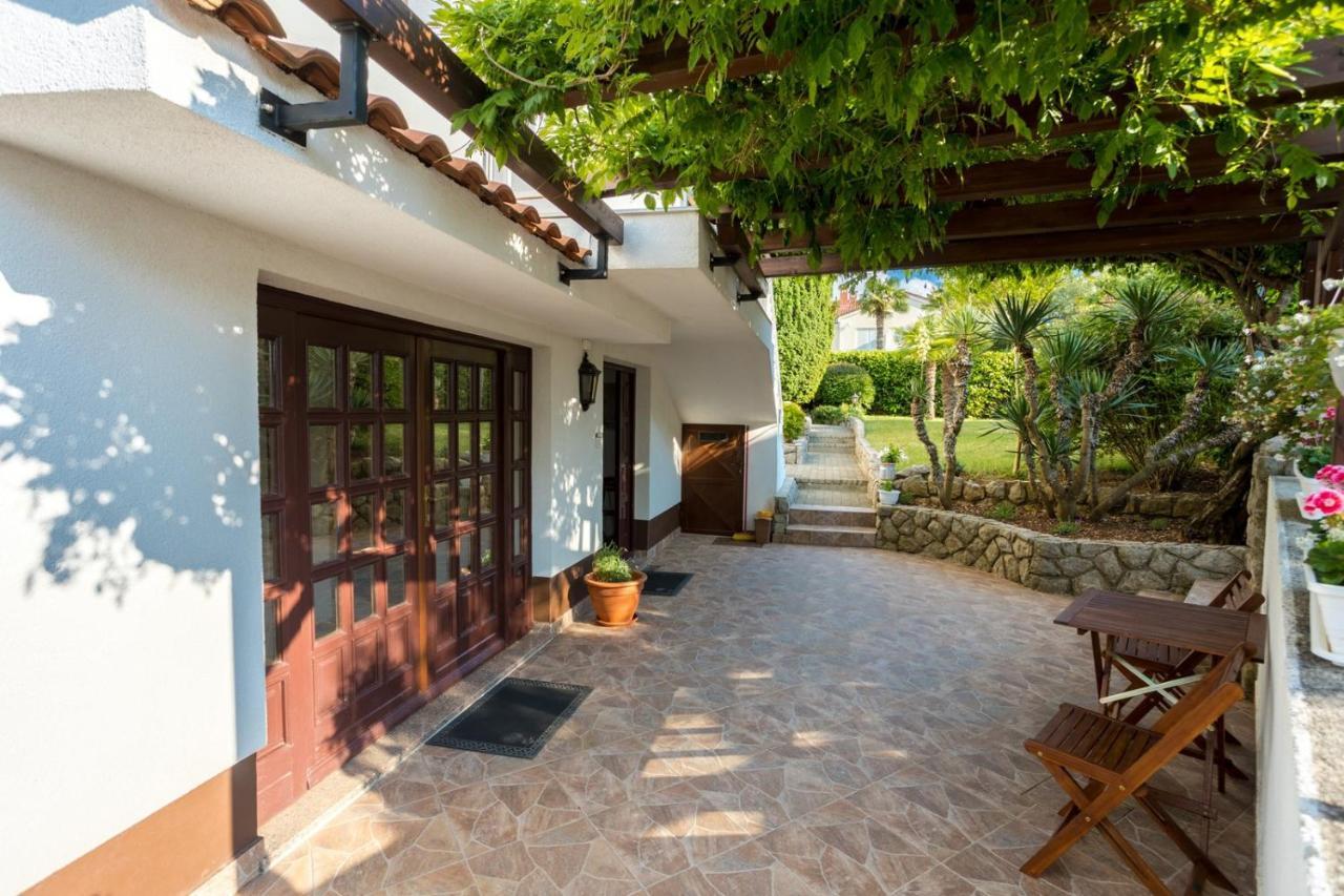 Dubasa B&B Vantacici Bagian luar foto