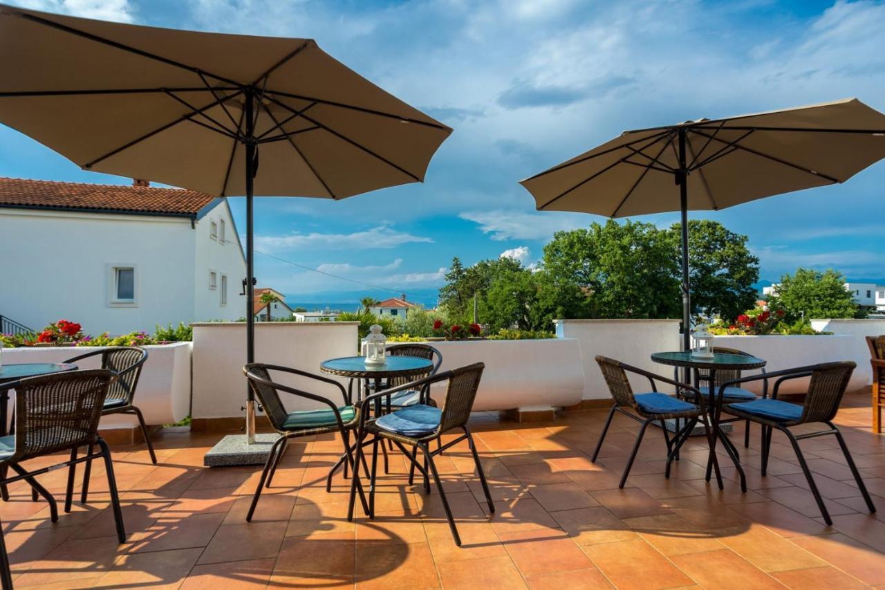 Dubasa B&B Vantacici Bagian luar foto